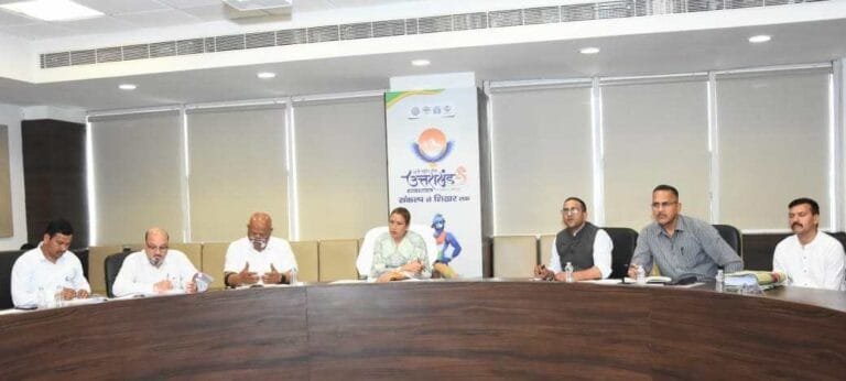 उत्तराखंड कैबिनेट मंत्री रेखा आर्या