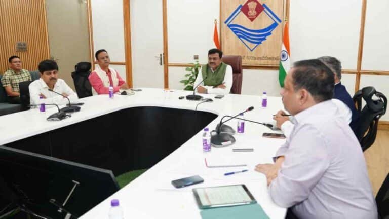 CS आनन्द बर्द्धन