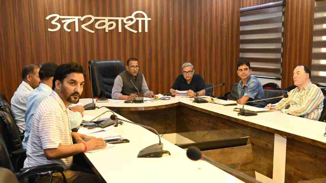 DM Prashant Arya