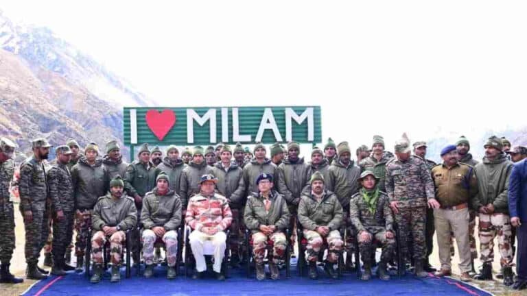 cm dhami in milam