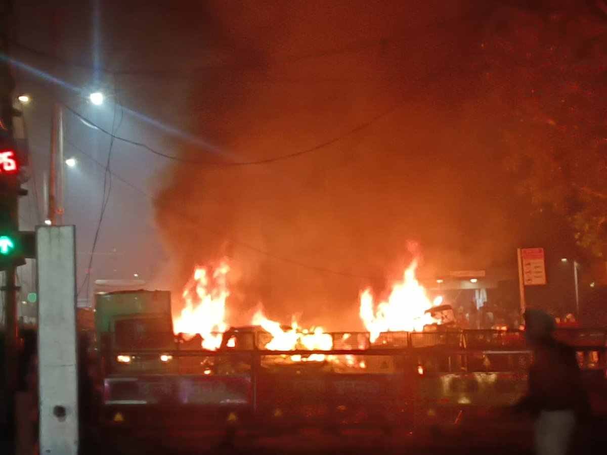 delhi blast दिल्ली में ब्लास्ट