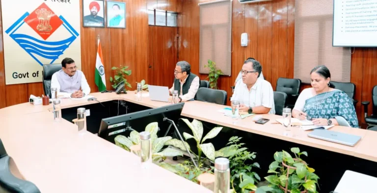 कौशल विकास कार्यक्रमों को भविष्य के अनुरूप करें तैयार – मुख्य सचिव