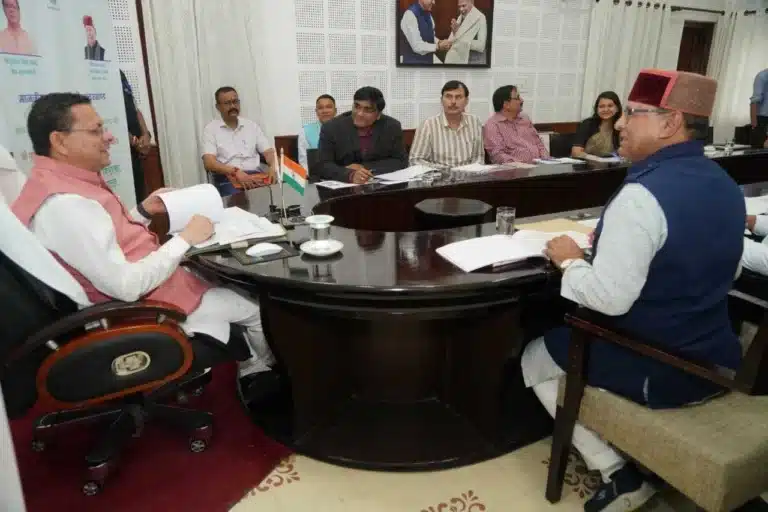 CM DHAMI IN MEETING